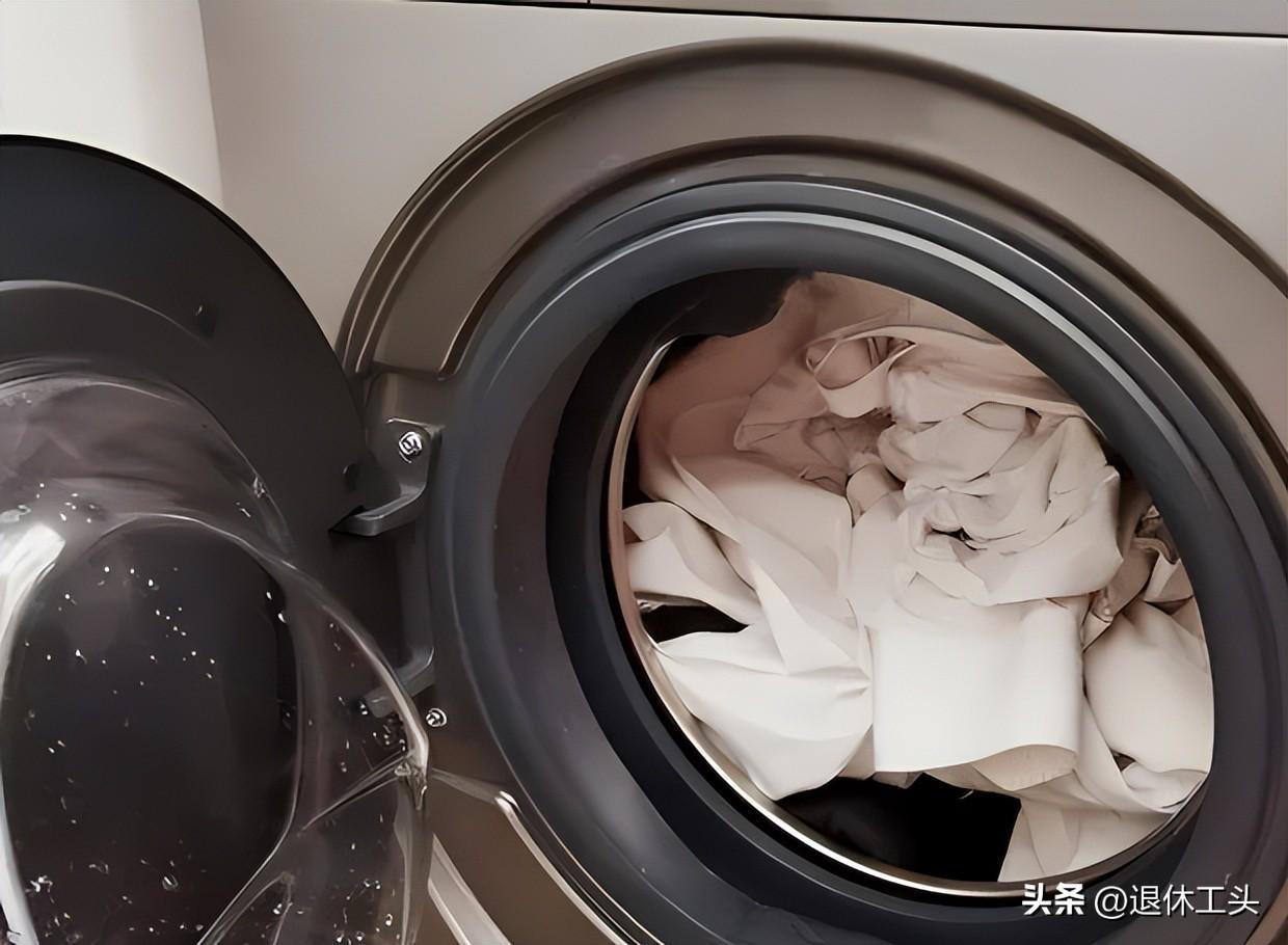 洗衣滚筒买机多少钱_洗衣机千万别买滚筒_买滚筒洗衣机什么牌子好