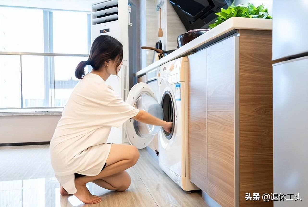 洗衣机千万别买滚筒_买滚筒洗衣机什么牌子好_洗衣滚筒买机多少钱